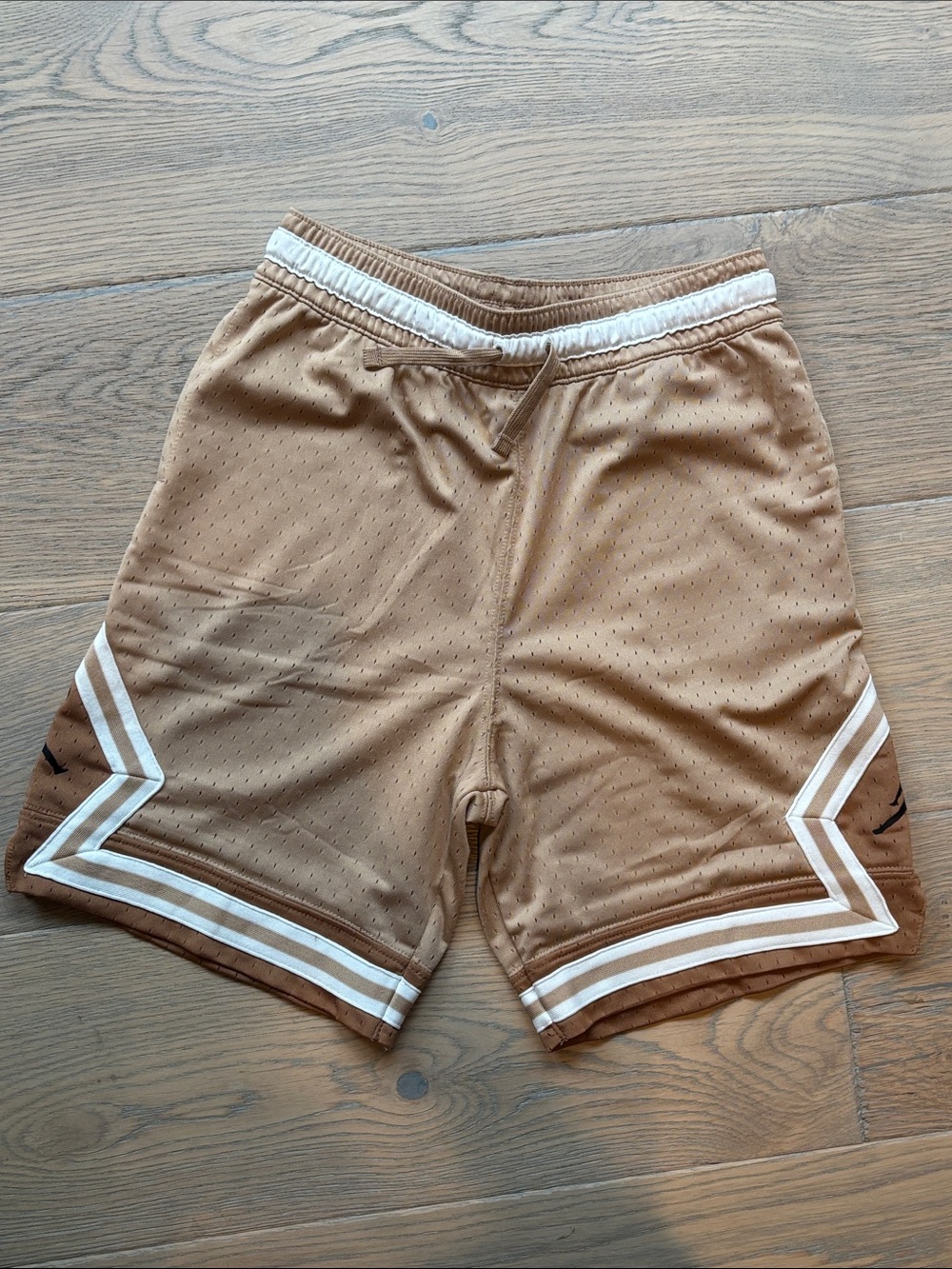 Like NEW - Jordan Tan Mesh Kids Shorts w White Trim